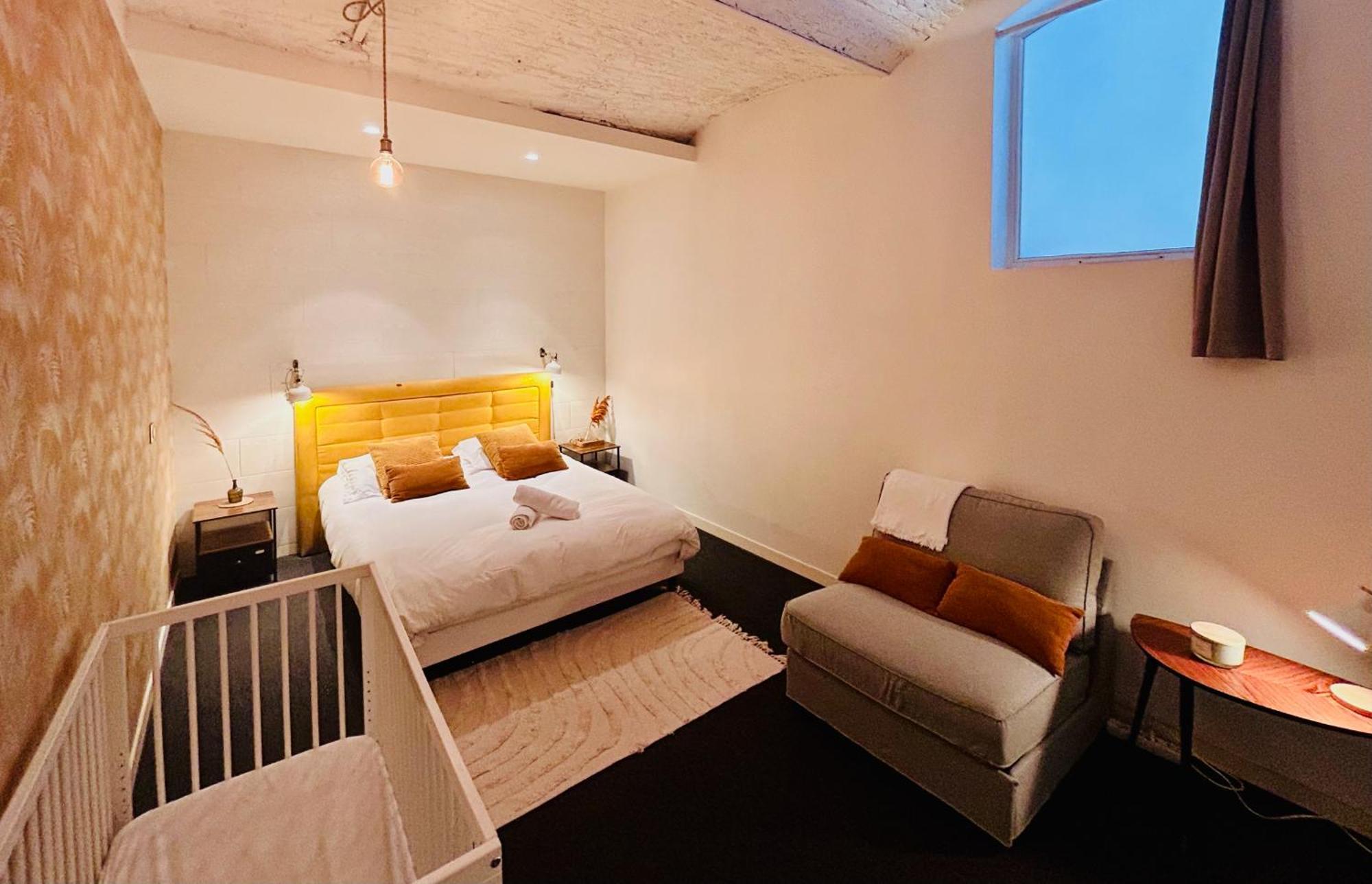 Appartement Spacieux Et Calme, 3 Chambres, Ideal Familles Et Professionnels, Vieux Lilla Esterno foto