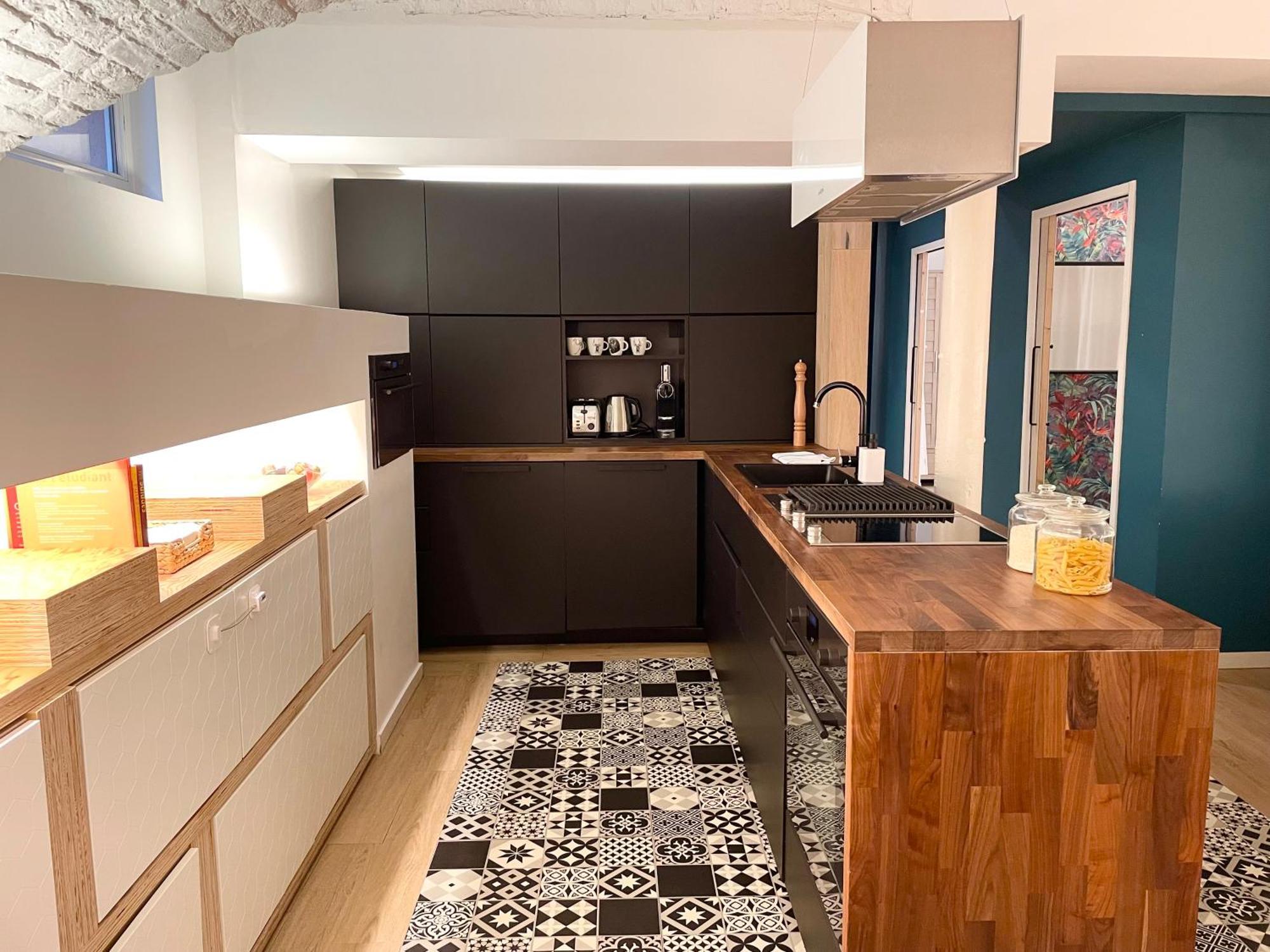 Appartement Spacieux Et Calme, 3 Chambres, Ideal Familles Et Professionnels, Vieux Lilla Esterno foto